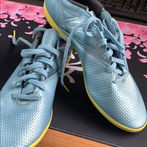 Adidas messi 15.3 indoor soccer shoes